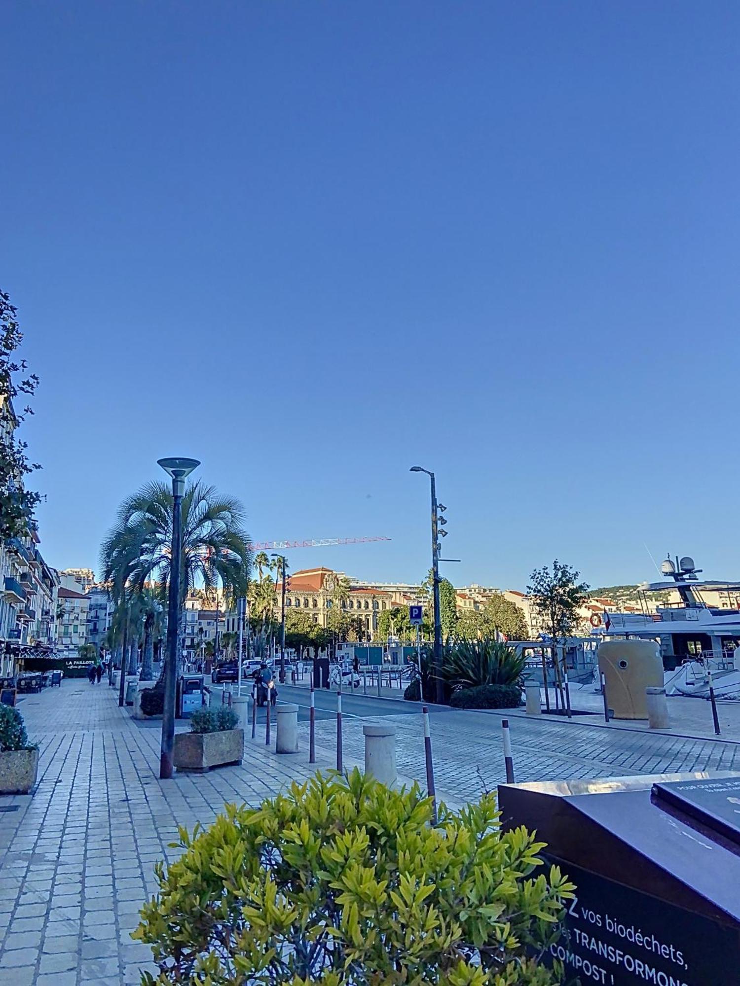 3p Quai St Pierre - 348l Alexa Appartement *