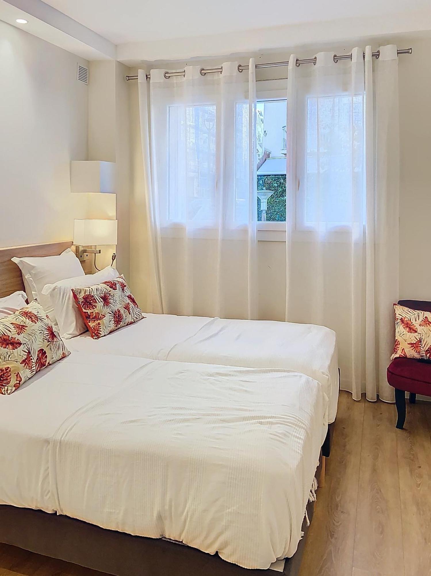 3p Quai St Pierre - 348l Alexa Appartement *